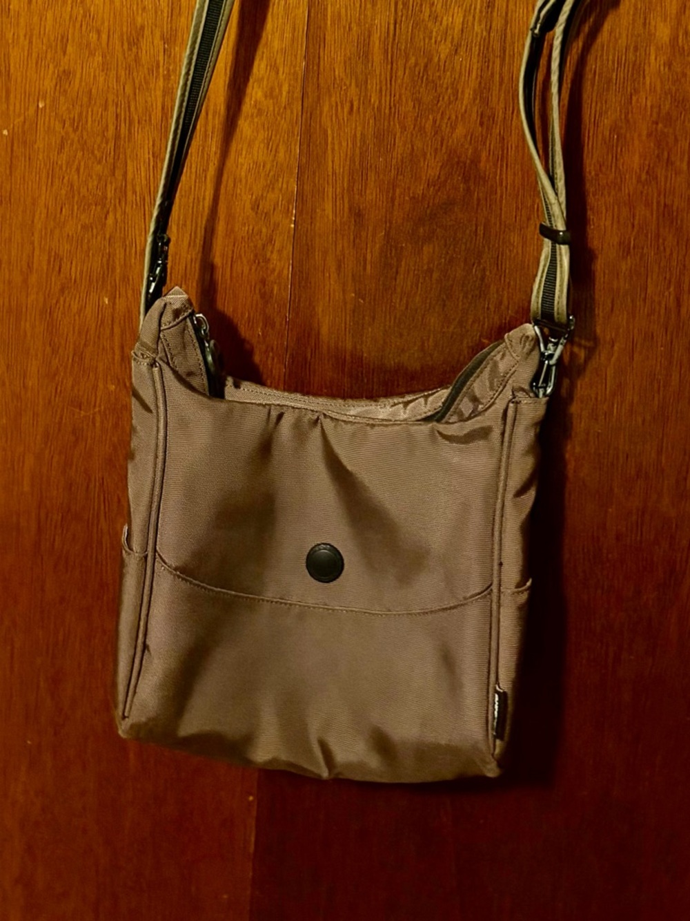 PacSafe Crossbody Anti-theft Bag
